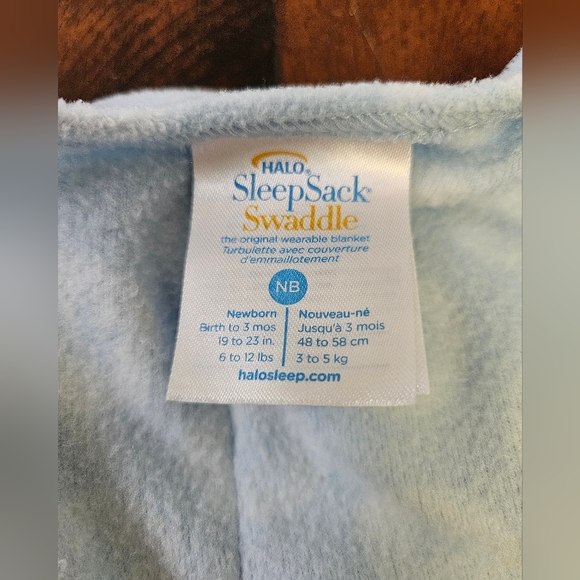 Halo Fleece Swaddle Sleep Sack - Picture 3 of 8